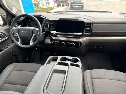 Used 2024 Chevrolet Silverado 1500 RST image 6