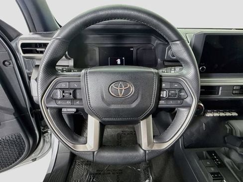 Certified 2026 Toyota 4Runner SR5 AWD/4WD image 13