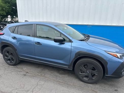 Used 2024 Subaru Crosstrek 2.0i AWD/4WD image 2