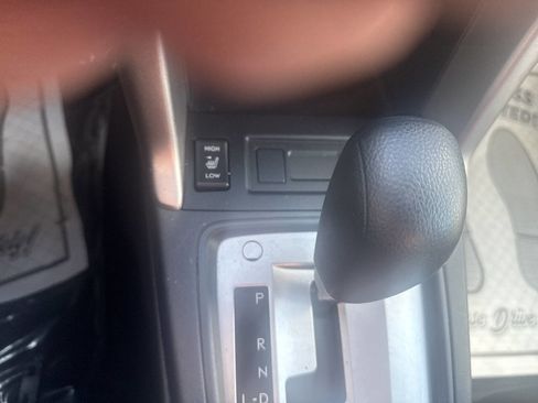 Used 2016 Subaru Forester 2.5i Premium w/ All-Weather Package image 8