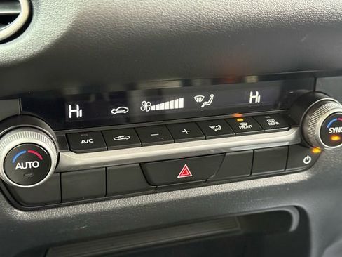 Used 2024 MAZDA CX-30 AWD 2.5 S w/ Select Sport Pkg image 17