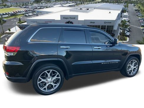Used 2022 Jeep Grand Cherokee Limited image 10