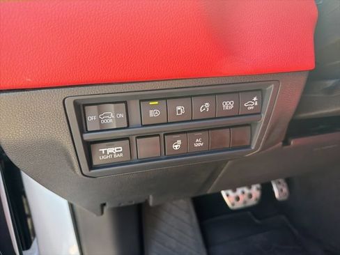 Used 2025 Toyota Sequoia TRD Pro w/ Tow Technology Package AWD/4WD image 21
