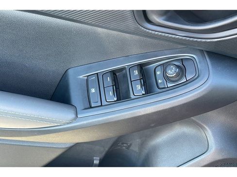 Certified 2025 Subaru Crosstrek 2.0i Premium w/ Crosstrek Mirror Package image 12