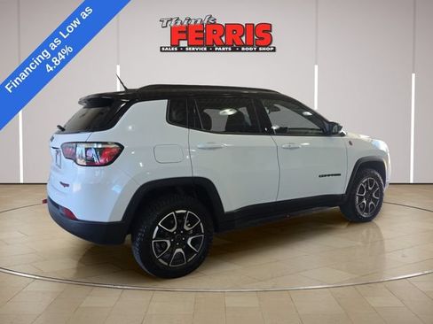 Used 2026 Jeep Compass Trailhawk AWD/4WD image 5