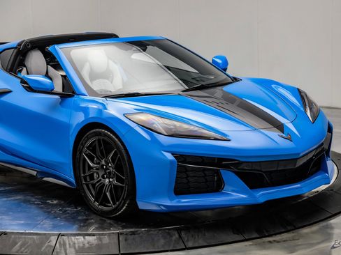 Used 2024 Chevrolet Corvette Z06 w/ Battery Protection Package RWD image 38