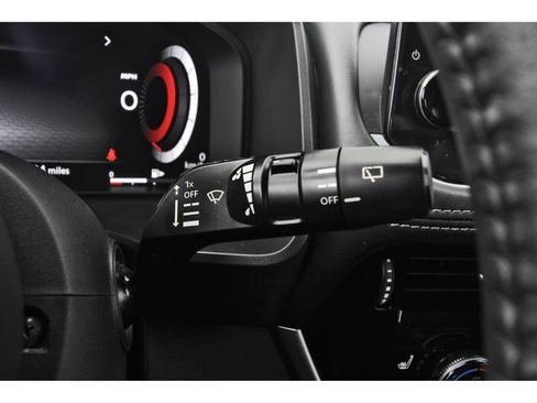 Used 2023 Nissan Rogue Platinum w/ Platinum Premium Package FWD image 21