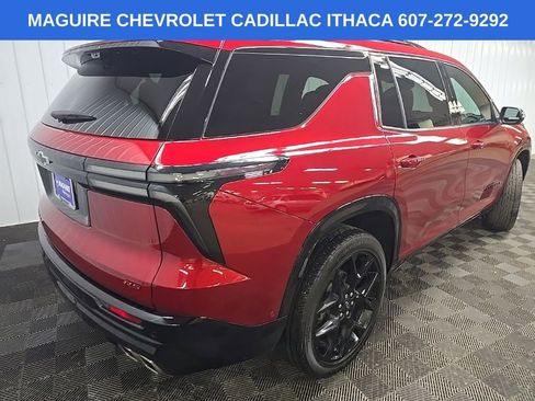 Used 2024 Chevrolet Traverse RS AWD/4WD image 10