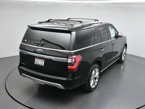 Used 2019 Ford Expedition Platinum RWD image 45