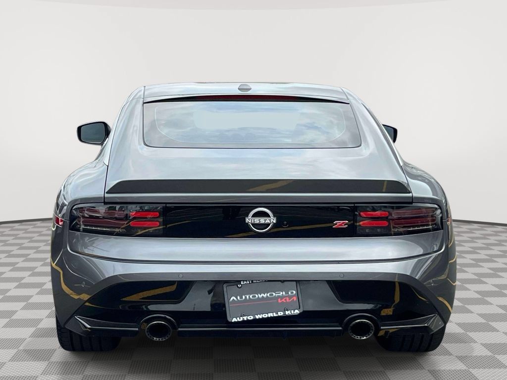 Used 2024 Nissan Z Performance w/ Floor Mat Package RWD image 5