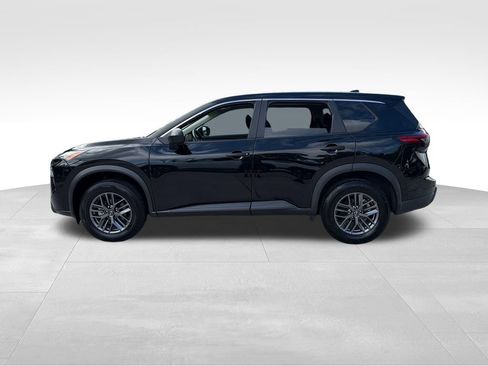 Certified 2024 Nissan Rogue S FWD image 4