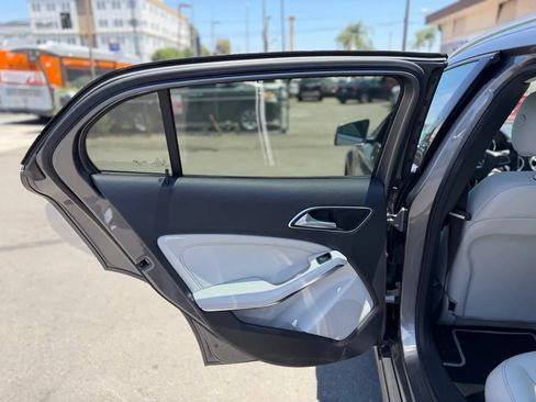 Used 2020 Mercedes-Benz GLA 250 image 25