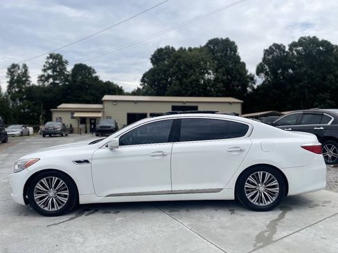 Used 2016 Kia K900 Luxury RWD image 12