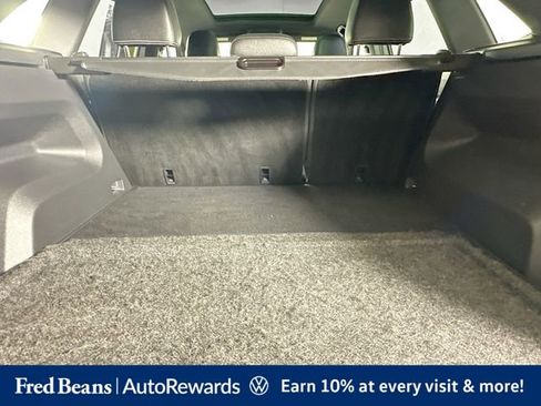 Used 2023 Volkswagen Atlas Cross Sport SE w/ Panoramic Sunroof Package AWD/4WD image 32