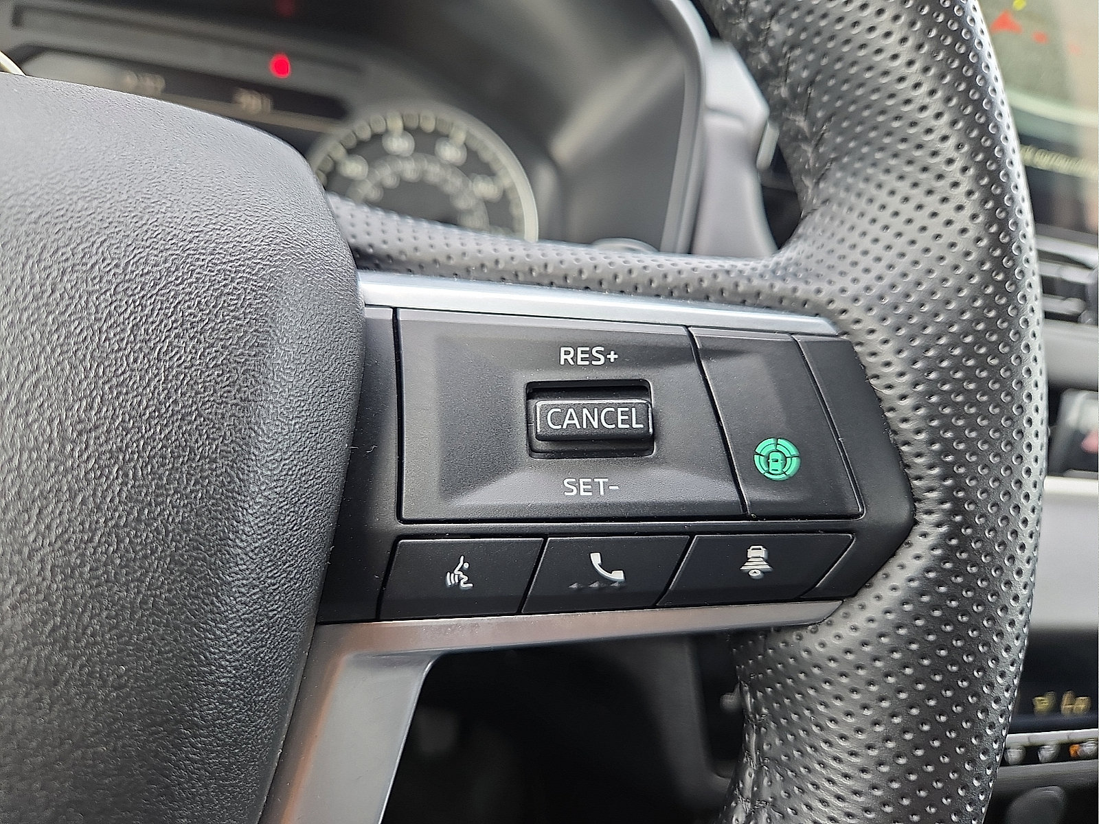Used 2025 Mitsubishi Outlander SE AWD/4WD image 21