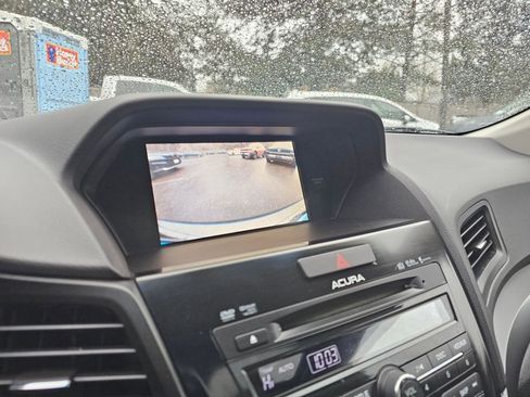 Used 2013 Acura ILX Hybrid w/ Technology Package image 27