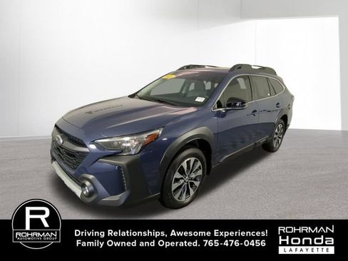 Used 2025 Subaru Outback Limited w/ Popular Package #2 AWD/4WD image 1
