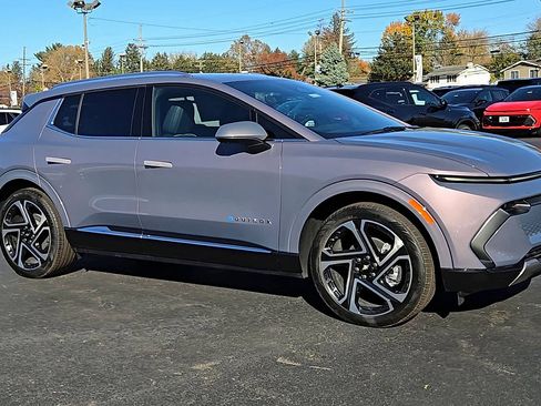 New 2026 Chevrolet Equinox EV LT w/ Convenience Package II image 6