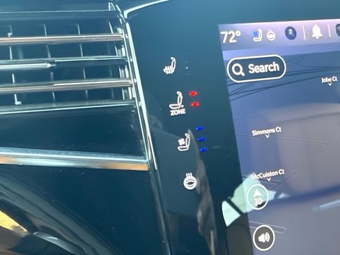 Used 2024 Jeep Grand Wagoneer Series III w/ HD Trailer Tow Package AWD/4WD image 23