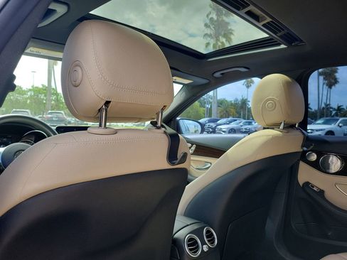 Used 2020 Mercedes-Benz C 300 Sedan image 13