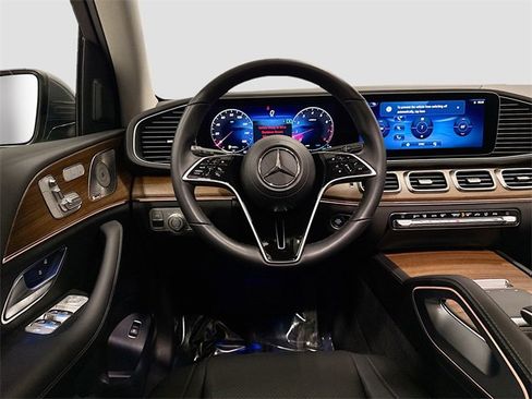 Certified 2025 Mercedes-Benz GLE 350 GLE 350 image 24