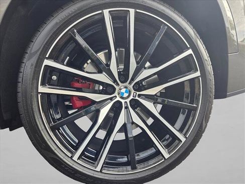 Used 2026 BMW X5 M60i AWD/4WD image 10
