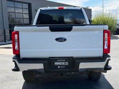 Used 2024 Ford F250 XLT w/ FX4 Off-Road Package AWD/4WD image 6