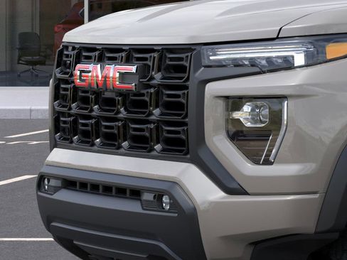 New 2026 GMC Canyon Elevation w/ Convenience Package image 37