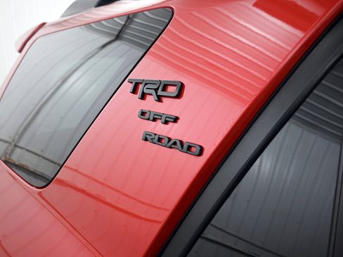 Used 2019 Toyota 4Runner TRD Off-Road Premium image 29