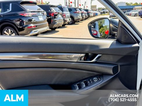 Used 2022 Honda Accord Sport Special Edition image 9