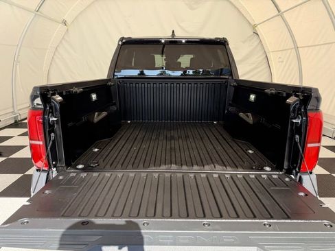 Used 2026 Toyota Tacoma TRD Off-Road AWD/4WD image 4