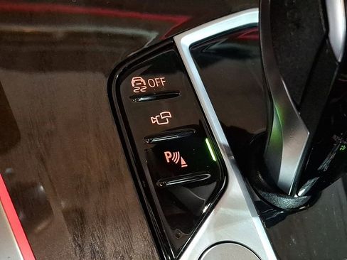 Certified 2023 BMW X5 xDrive40i w/ Parking Assistance Package AWD/4WD image 20