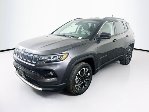 Used 2022 Jeep Compass Limited AWD/4WD image 3