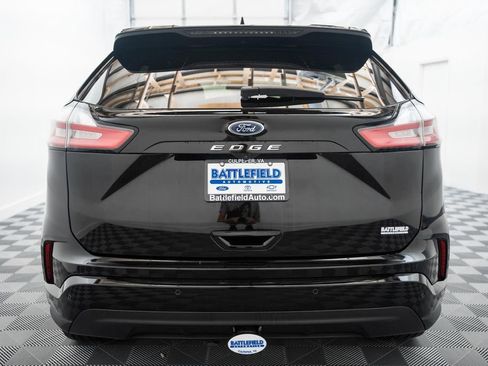 Certified 2024 Ford Edge ST-Line w/ Class II Trailer Tow Package AWD/4WD image 7