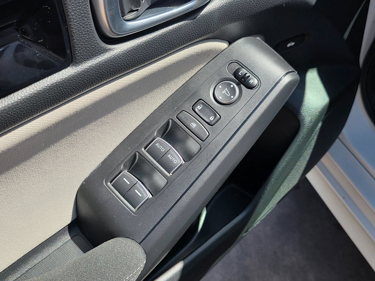 Used 2022 Honda Civic EX image 28