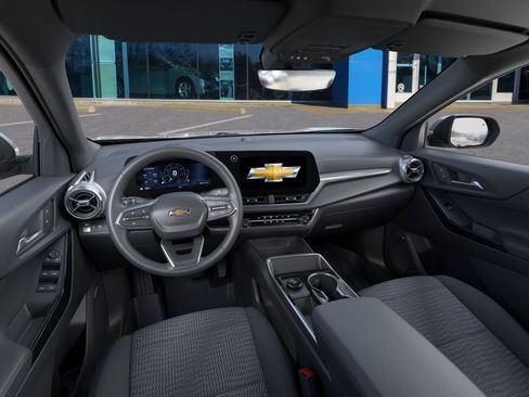 New 2026 Chevrolet Equinox LT w/ Safety and Technology Package FWD image 15