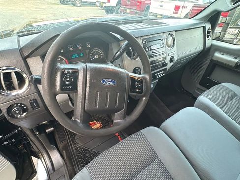 Used 2013 Ford F250 XLT w/ XLT Value Pkg image 10