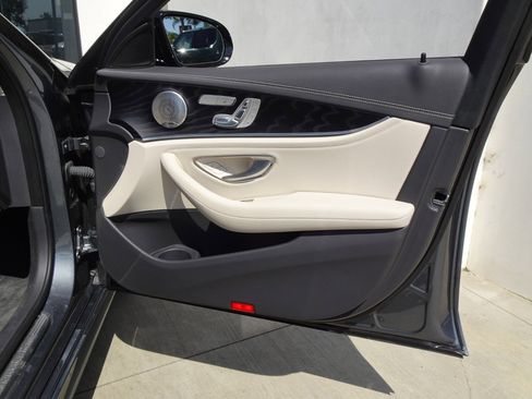 Used 2022 Mercedes-Benz E 350 Sedan image 19