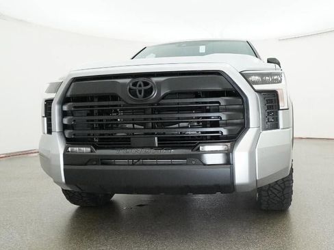 New 2026 Toyota Tundra Limited AWD/4WD image 31