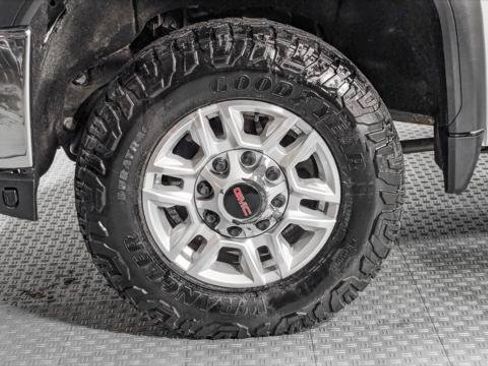 Used 2023 GMC Sierra 2500 SLE w/ SLE Convenience Package AWD/4WD image 33