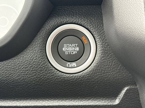 New 2026 RAM 1500 Express AWD/4WD image 19