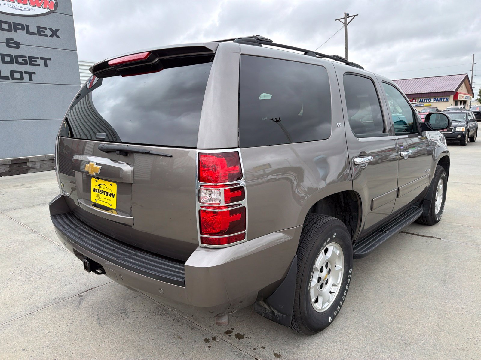 Used 2013 Chevrolet Tahoe LT w/ Luxury Package AWD/4WD image 8