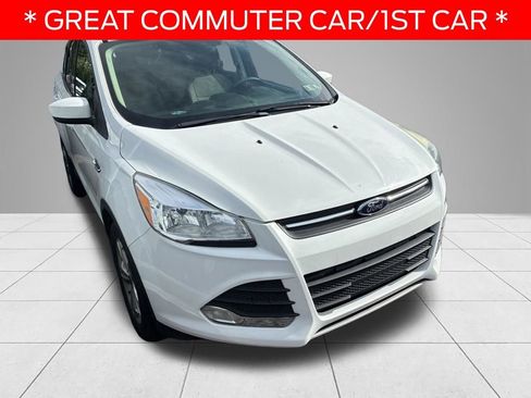 Used 2015 Ford Escape SE AWD/4WD image 3