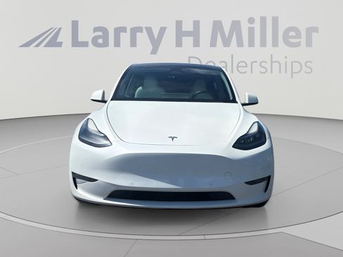 Used 2022 Tesla Model Y Performance AWD/4WD image 8