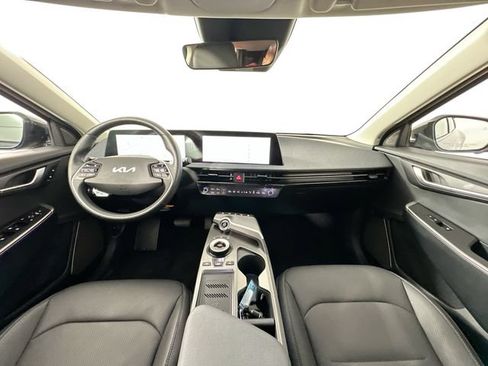 Used 2024 Kia EV6 Wind w/ Wind Technology Package AWD/4WD image 3