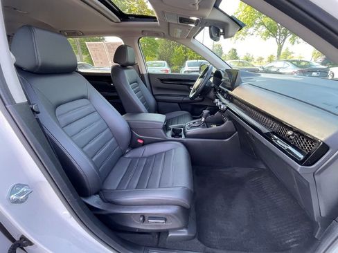 Certified 2025 Honda CR-V EX-L image 34