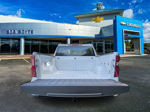 New 2026 Chevrolet Silverado 1500 W/T w/ Z71 Off-Road Package AWD/4WD image 5