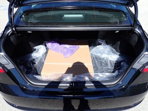 New 2026 Toyota Camry XLE image 5