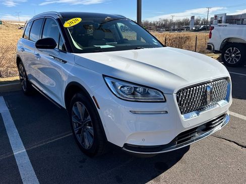 Used 2020 Lincoln Corsair Reserve w/ Equipment Group 201A image 9