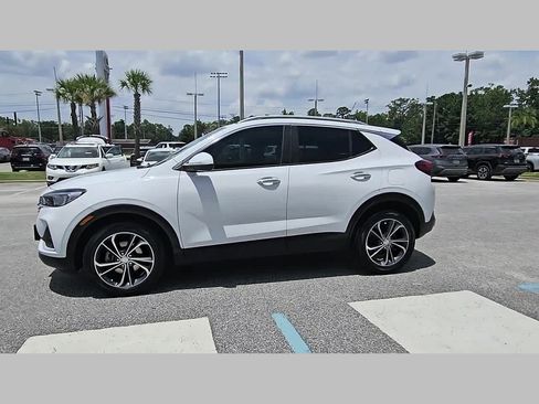 Used 2022 Buick Encore GX Select w/ Safety Package II FWD image 24